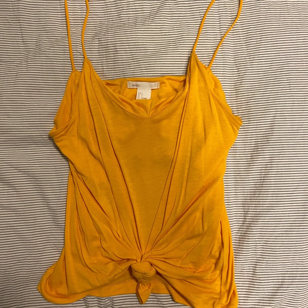 H&M mustard yellow flowy tank top with knot